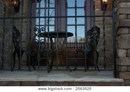 Demir tablo ve Portico