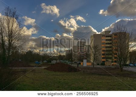 Boeblingen,germany - January 21,2018: Eugen-bolz-strasse There Are Many Old And Big Apartment Buildi