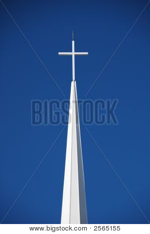 ข้ามบน Steeple คริสตจักร