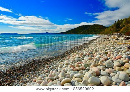 Cobble Beach On Lake Superior, Marathon, Ontario.