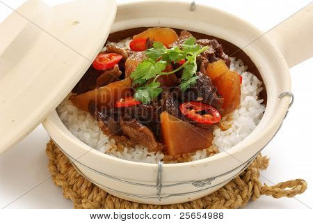 ข้าวเนื้อหม้อดิน อาหารจีน