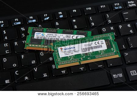 Gimpo-si, Korea - July 10, 2018: Ddr3l Ram On A Korean Keyboard. Ddr3l Means Low Voltage Double Data