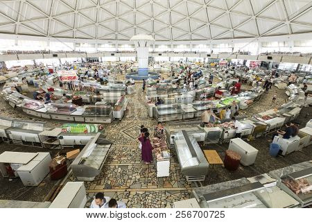 Tashkent, Uzbekistan - August 22, 2018: Interior Of Chorsu Bazaar, In Tashkent, Uzbekistan.