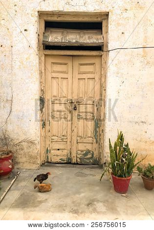 An Ancient Door Of An Old House In Gujrat
