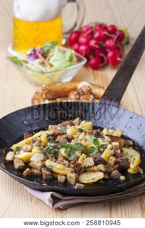 Tyrolean Groestl In An Iron Pan With Beer