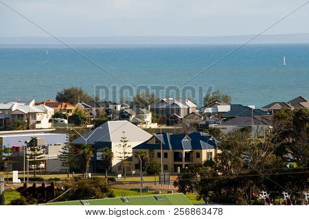 Coastal Residential Houses - Geraldton - Australia