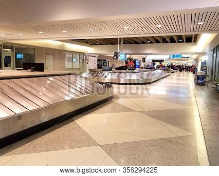 Philadelphia, Pennsylvania, U.s.a - March 15, 2020 - The Empty Airport Baggage Claim During Coronavi