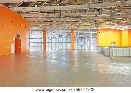 Moscow - 2020,march 15: Empty Hall Of The Exhibition Complex Due To The Epidemic Covid-19