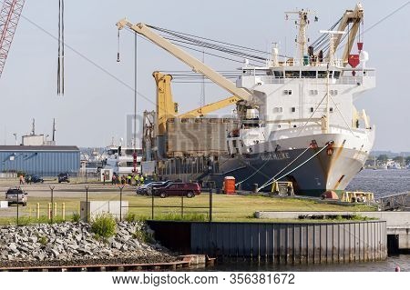 New Bedford, Massachusetts, Usa - July 13, 2019: Freighter Annemieke Unloading Wind Turbine Componen