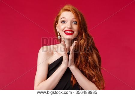 Close-up Portrait Of Excited And Eager Young Gorgeous Redhead Woman Clap Hands Anticipating Performa