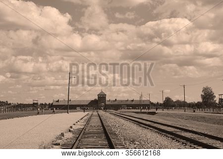 Auschwitz Birkenau Poland 09 17 17: Auschwitz Concentration Camp Entrance Was A Network Of German Na
