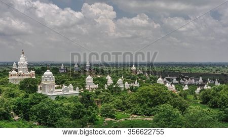 Sonagiri Is A Little-known Jain Holy Place Among Tourists. Sonagiri Is About 100 Jain Temples Of 9-1