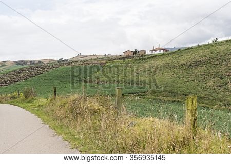 Aquitania, Boyaca / Colombia; April 8, 2018: Andean Landscape, Rural Houses And Welsh Onion Fields, 