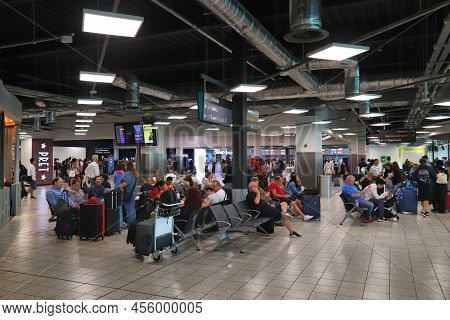 Luton, Uk - July 12, 2019: Passengers Visit London Luton Airport In The Uk. It Is Uk's 5th Busiest A