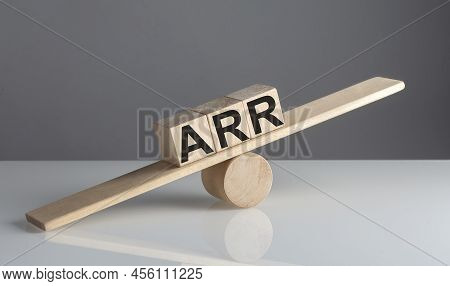 Arr Accounting Rate Of Return Text On Wooden Cubes On Wooden Balance , Business Concept