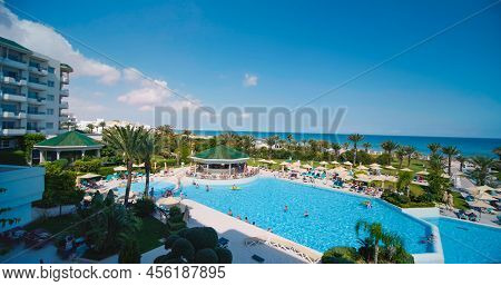 Monastir, Tunisia, 2021: Luxury Hotel With Tropical Garden And Swimming Pool. Iberostar Selection Di