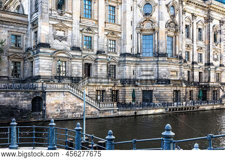 Facade Of An Ancient Building, Historical Architecture
