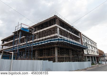 Brasilia, Brazil June 13, 2022 Construction Of New Commercial And Apartment Buildings In 511 Block O