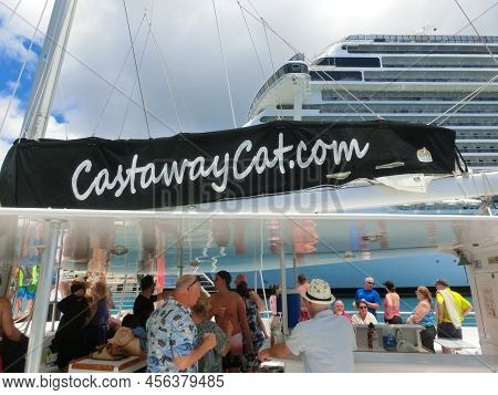 The People At Snorkeling Underwater And Fishing Tour By Boat At The Caribbean Sea At Honeymoon Beach