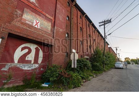 The Historic Brick Pepperell Center Or Former Mill Building In The Town Of Biddeford Maine Usa