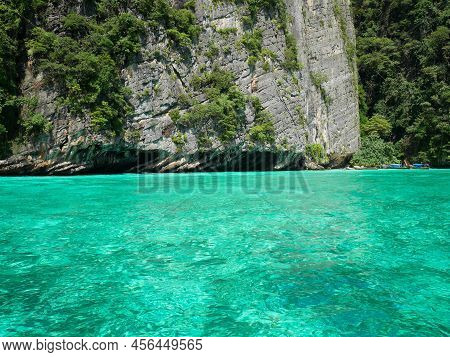 Long-tail Boats With Crystal Clear Water At Pileh Lagoon, Krabi, Thailand
