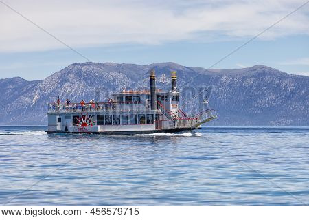 Lake Tahoe, California, United States Of America - June 10, 2022: Sternwheeler With Tourists On A La
