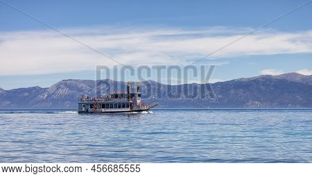 Lake Tahoe, California, United States Of America - June 10, 2022: Sternwheeler With Tourists On A La