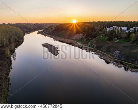 Beauriful Sunset View Along The Iset River And Rocks Near Kamensk-uralskiy. A Scenic Sunset At The R