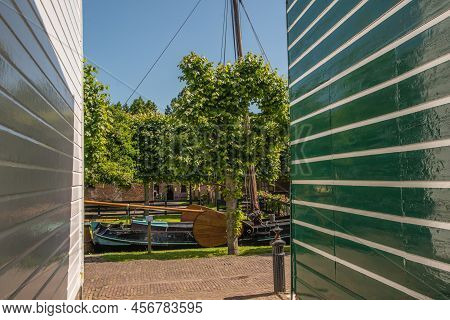 Enkhuizen, Netherlands, June 2022. View Through The Wooden Facades On A Historic Sailboat In Enkhuiz