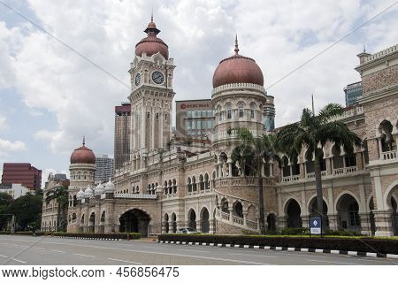 Kuala Lumpur, Malaysia - Jun 09, 2022: Sultan Abdul Samad Building Located In Front Of The Merdeka S