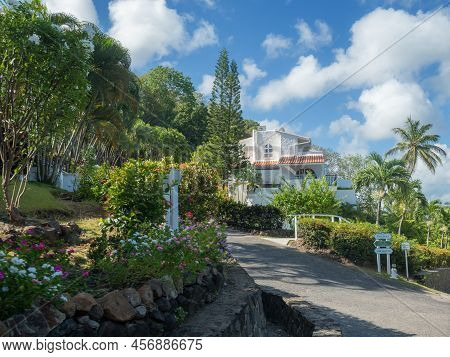 Gros Islet, St Lucia -may 4 - Papa Don's Italian Restaurant Located In Windjammer Landings On May 4 