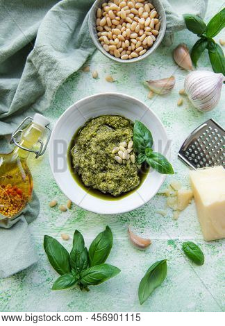 Green Basil Pesto
