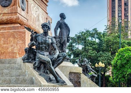 Guayaquil, Guayas, Ecuador - November, 2013: Statues And Sculptures Surrounding The Parque Centenari