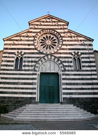 Igreja de St. Andrea em Levanto, Itália