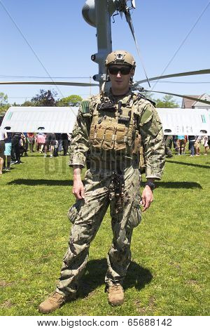 Unidentified US Navy  from EOD team after mine countermeasures demonstration during Fleet Week 2014