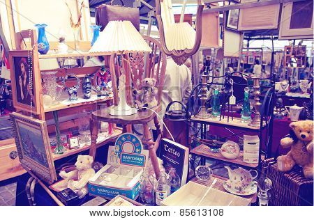 LONDON, UK - MAY 15, 2014: Antique display Greenwich market.