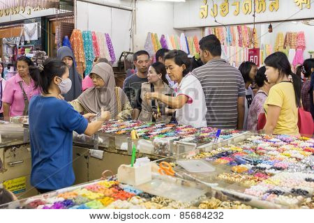Sampeng Lane