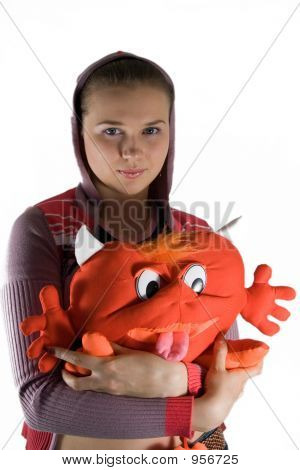 Retrato da menina com um brinquedo