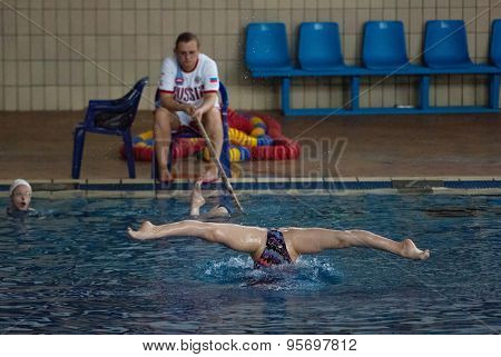 Synchronous Swimer Legs