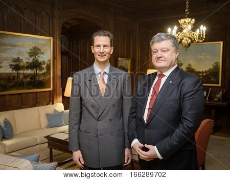 Alois, Hereditary Prince Of Liechtenstein And President Petro Poroshenko