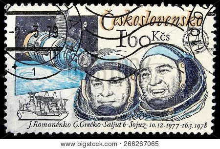 Czechoslovakia - Circa 1978: A Post Stamp Printed In Czechoslovakia Shows A Portrait Of The Cosmonau