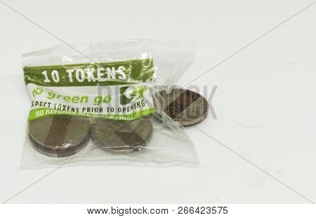 Babylon, New York, Usa - 2 August 2018: A Ten Pack Bag Of Subway Tokens From Philadelphias Septa Whi