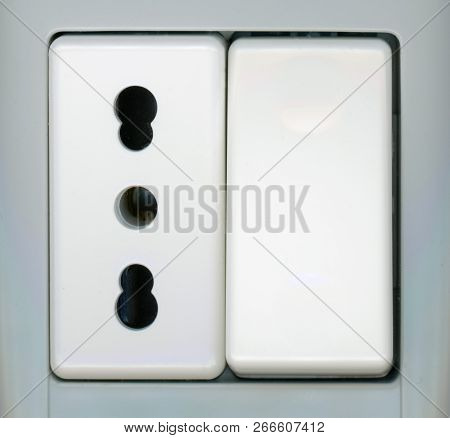Power Switch And European Electrical Socket For Type C And Type L Plug