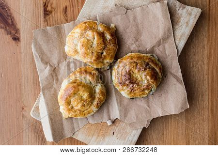 Izmir Boyoz / Round Borek