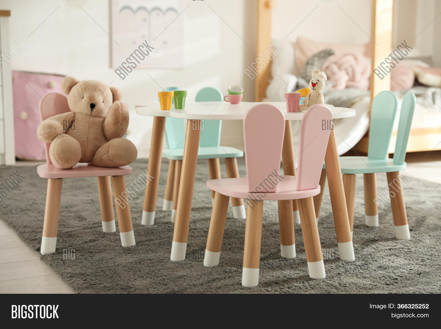 mini table and chairs