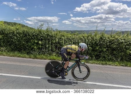 Bourgoin-jallieu, France - 07, May, 2017: The Dutch Cyclist Antwan Tolhoek Of Lottonl-jumboteam Ridi