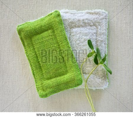 Reusable Zero Waste Washable Biodegradable Kitchen Dish Sponges, Close-up View