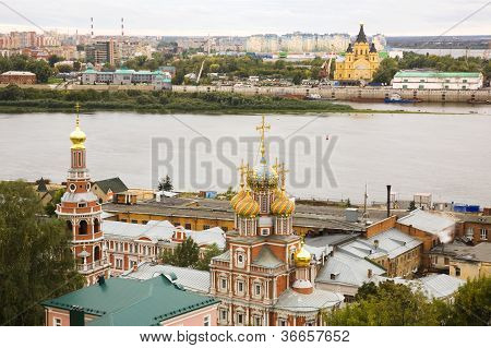 Stroganov kirke og domkirken Nevsky Nizhny Novgorod Rusland