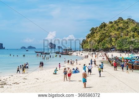 Thale Waek, Krabi, Thailand - February 12, 2020:  Tourists Travel Come To Visit On White Sand Dune B