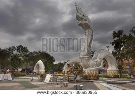 Big White Naka Statue For Thai People Travelers Travel Visit And Respect Praying At Kaeng Kabao Cany